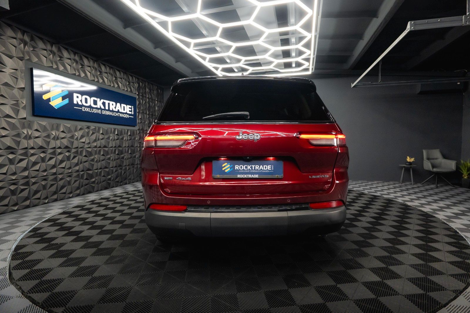 Fahrzeugabbildung Jeep Grand Cherokee 3.6 4x4 LIMITED L Modell 2022 ACC