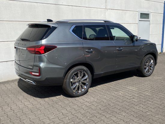 KGM Rexton 2.2 E-XDI 4WD 8AT Lux 3.5t AHL GSD ACC 36 imagem 3