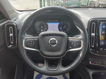 Volvo XC40 - 10