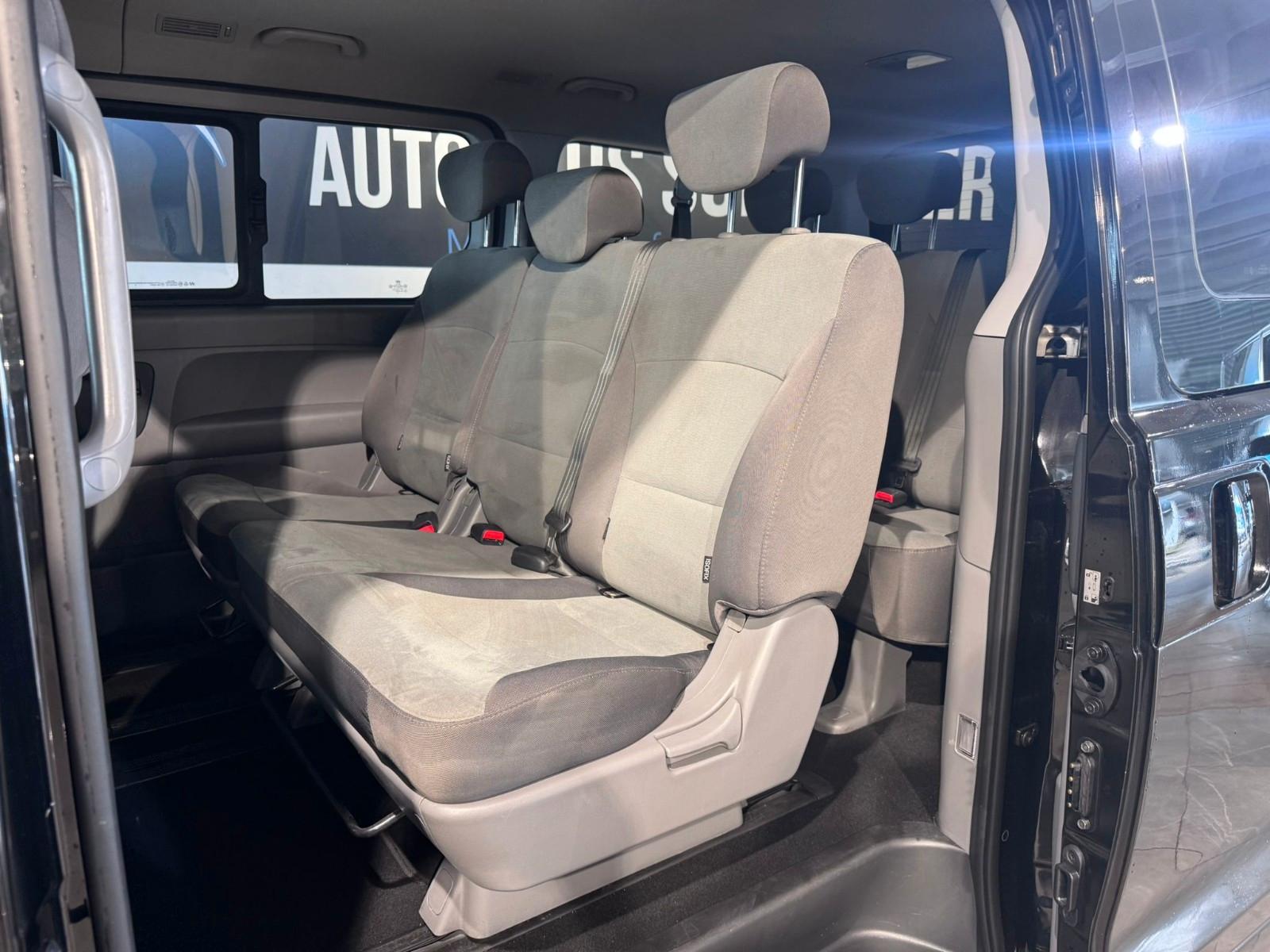 Hyundai H-1 Travel Comfort *8-Sitzer*Klima*AHK 2,3t*