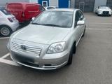 Toyota Avensis - Toyota Avensis Gebrauchtwagen in Hamburg
