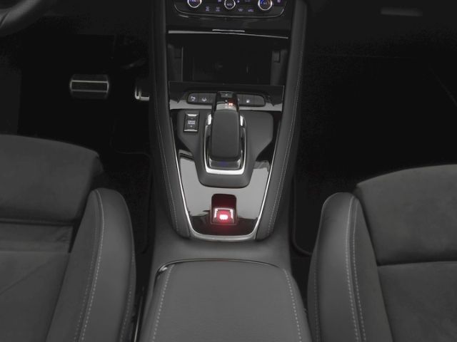 Grandland GSe PHEV 4X4 AT+AHK+NAVI+RÜCKFAHRKAMER