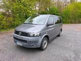 Volkswagen VW T5 Caravelle Behindertengerecht - VW T5 Gebrauchtwagen in Bielefeld