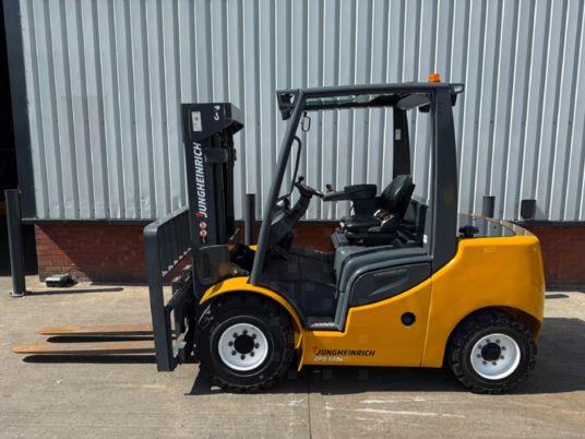 Jungheinrich DFG 550 S / Top Zustand / 3324 Std.