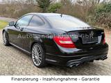 Mercedes-Benz C 63 AMG C Coupe C 63 AMG - Mercedes-Benz C 63 AMG: Schwarz