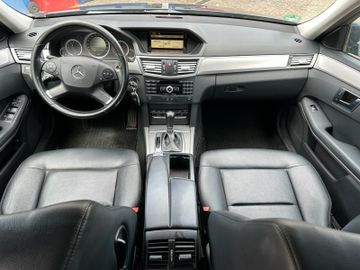 Mercedes E 220 - 7