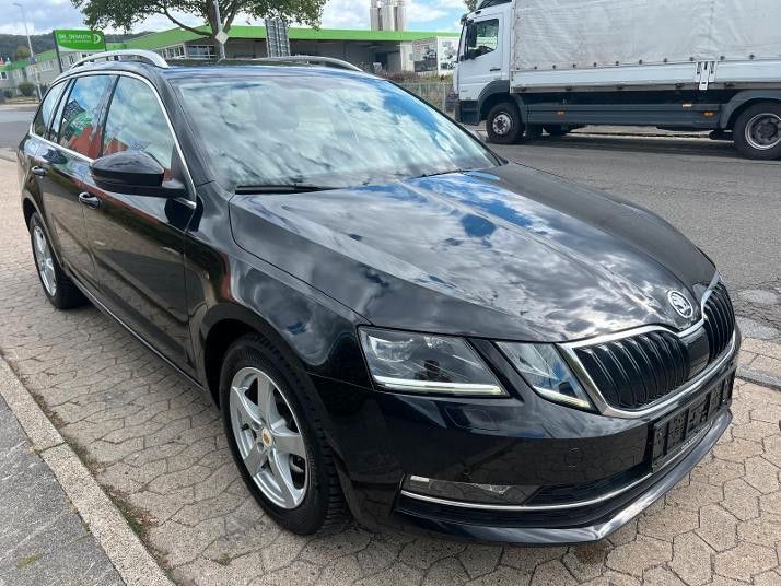 Skoda Octavia - 1