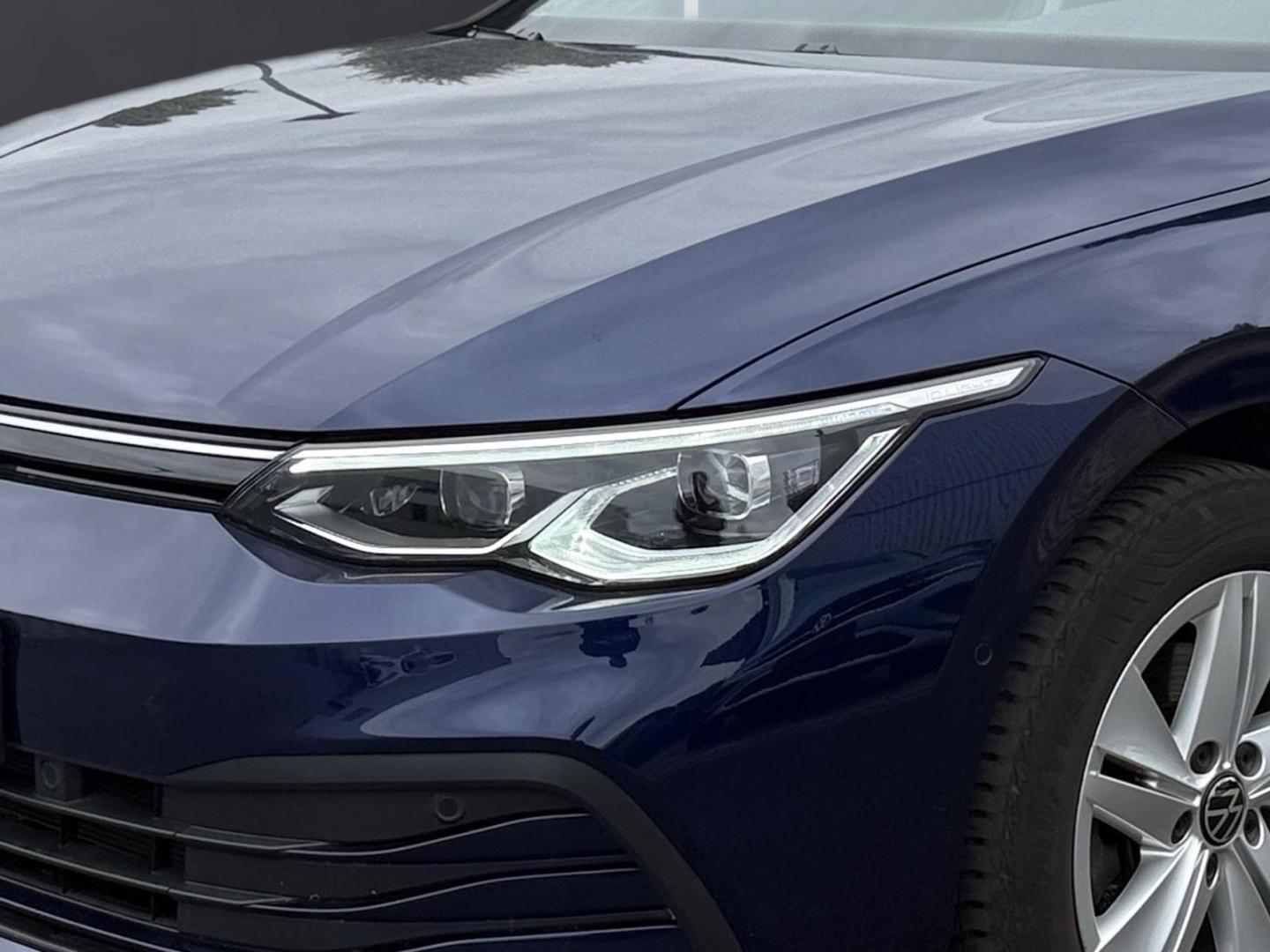 Volkswagen Golf 8 VIII Life 1.0 TSI El. Panodach Navi