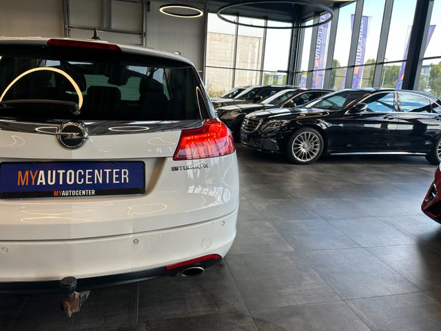 Opel Insignia A Sports Tourer Sport 4x4 *Xenon*1Hand*