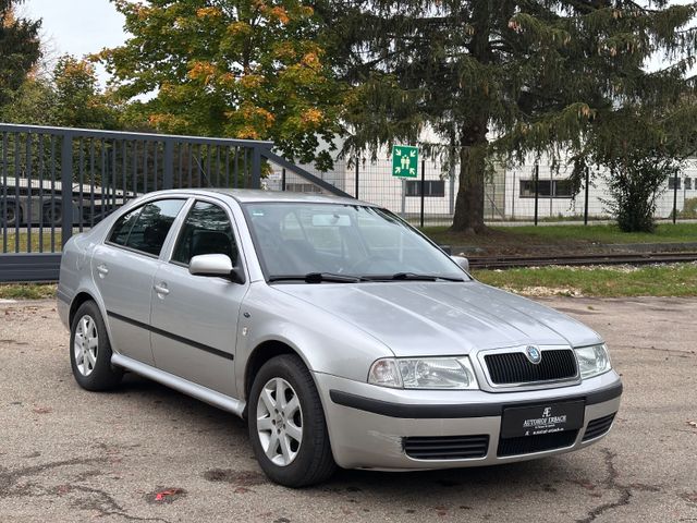 Skoda 1.6 Octavia Limousine Ambiente Klima TÜV 10/2025