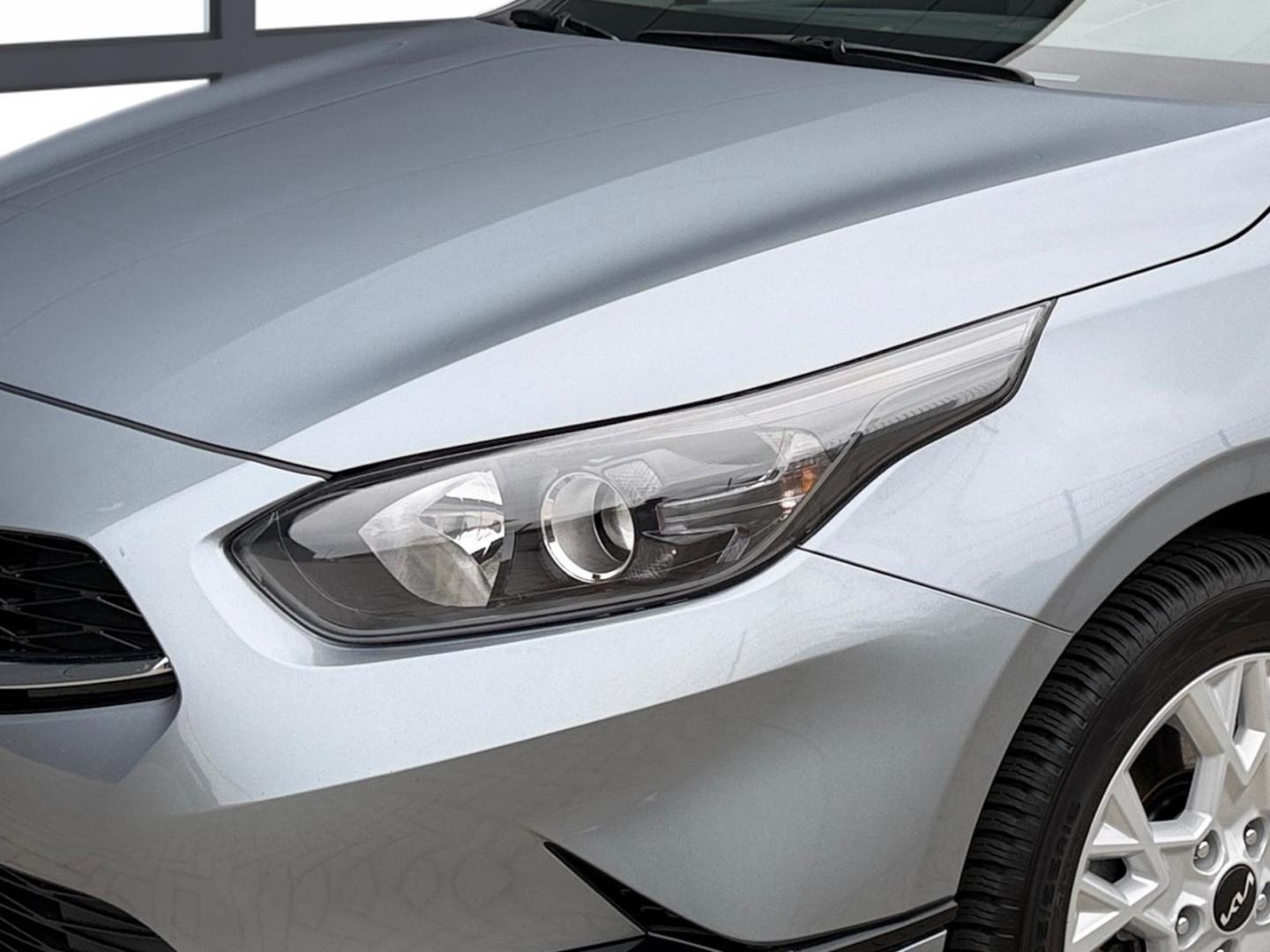Kia Ceed_sw 1.5T Vision DCT7 Komf+ NAV PDC Klimaauto