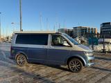 Volkswagen T6 California Beach 4Motion Autom. - blaue Volkswagen T6 California