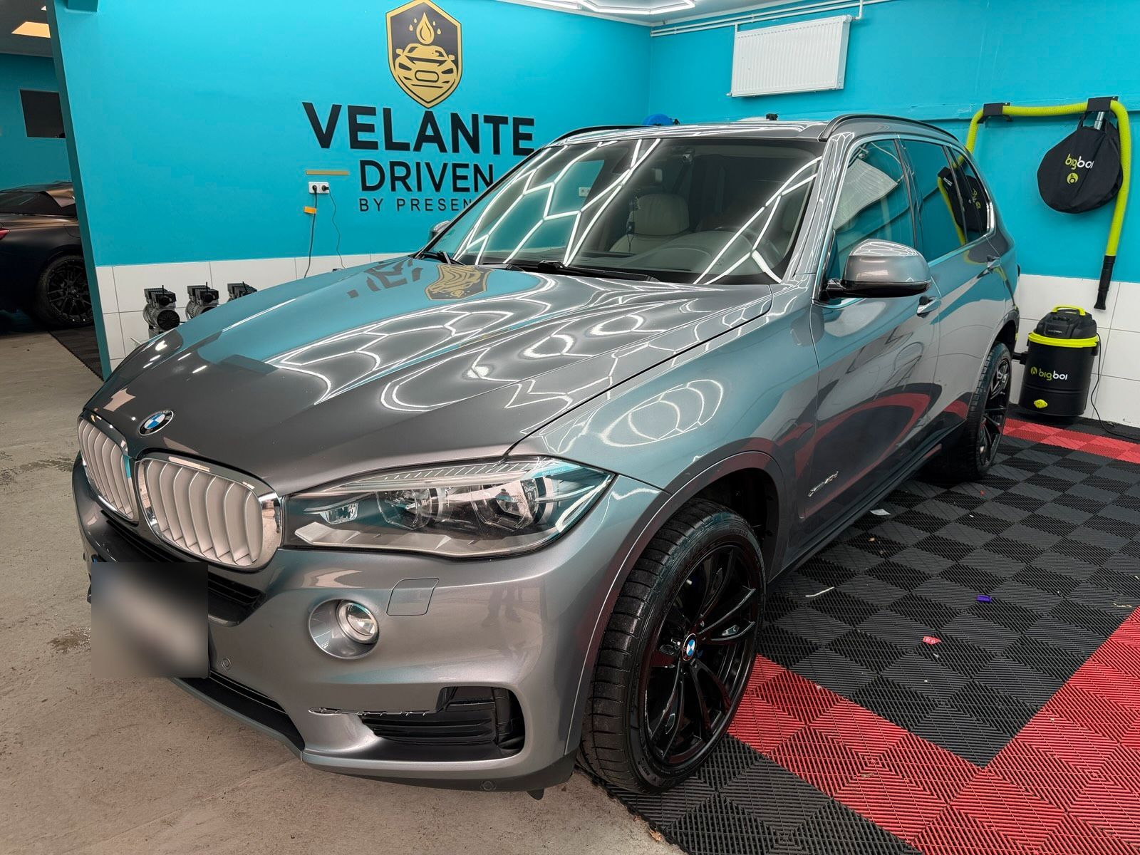 BMW BMW X5 40d F15 xDrive 313 PS Euro 6 AHK St...