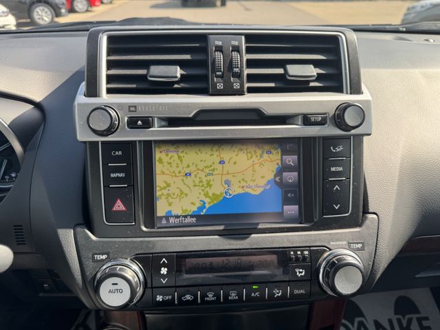 Toyota Land Cruiser  Executive