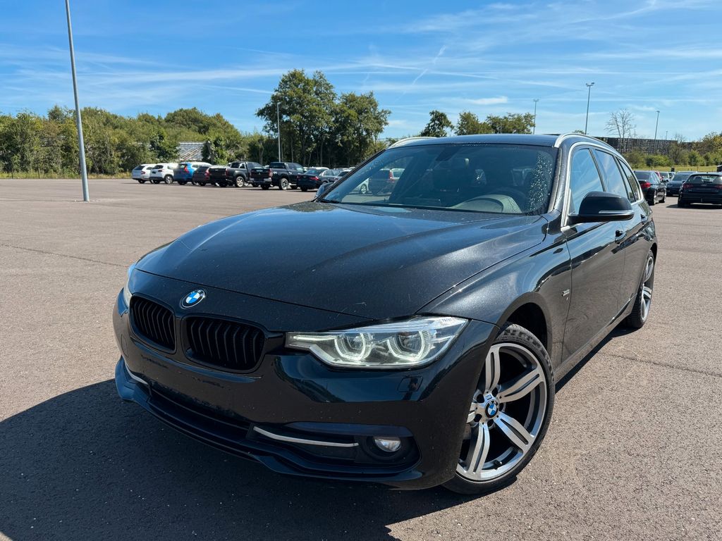 Image of BMW 320