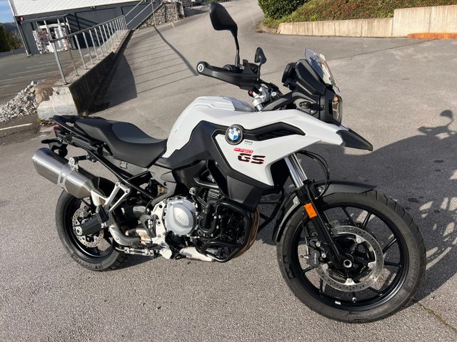 BMW F 750 GS ABS   1. Hand TÜV - NEU  Inspektion NEU