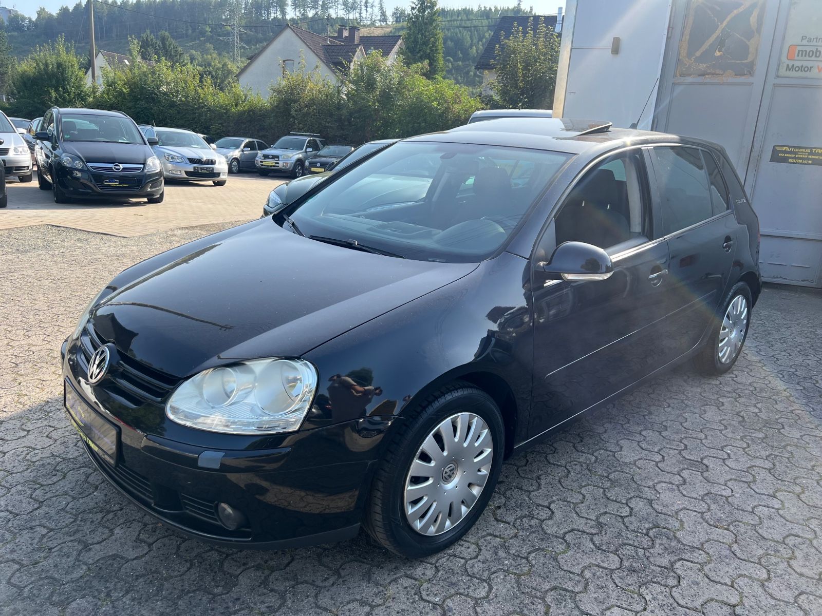 Fahrzeugabbildung Volkswagen Golf V Lim. Tour Edition *1.HAND*