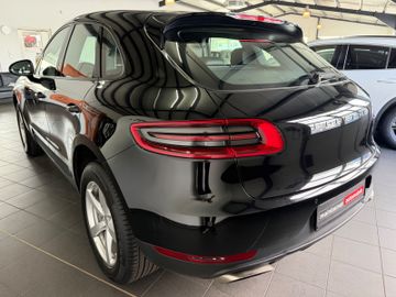 Porsche Macan - 4