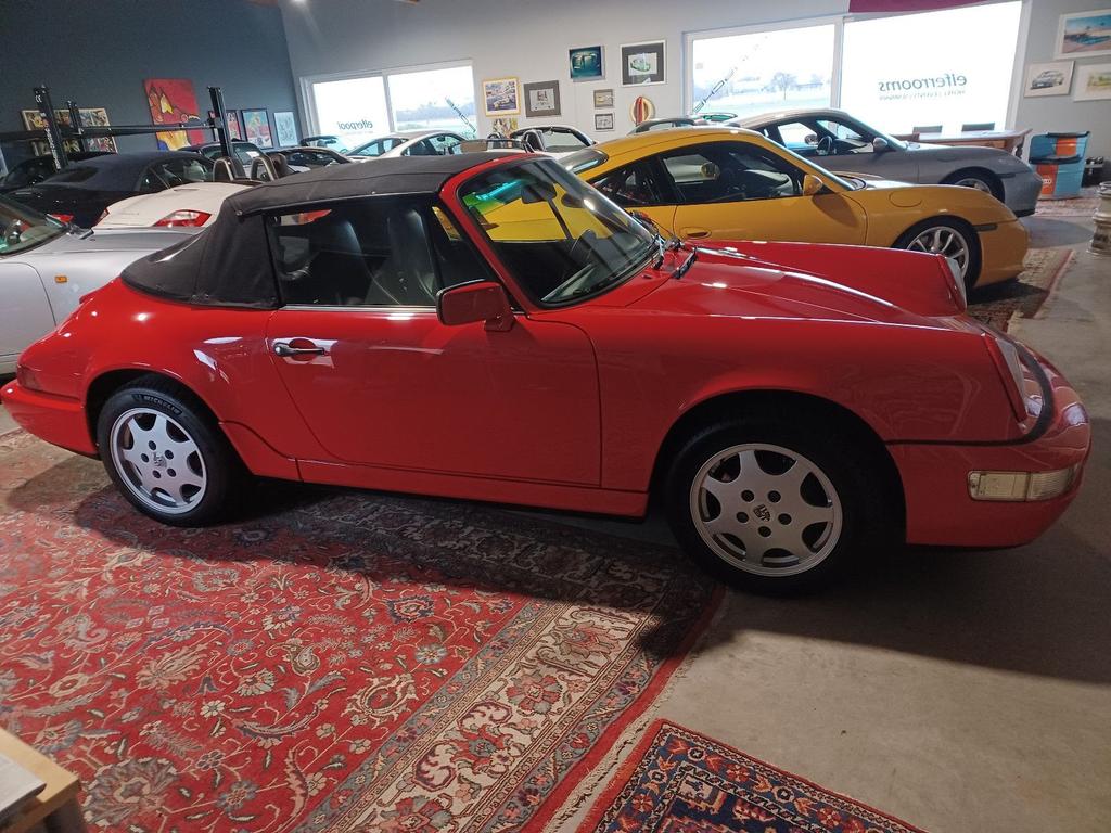 Porsche 964