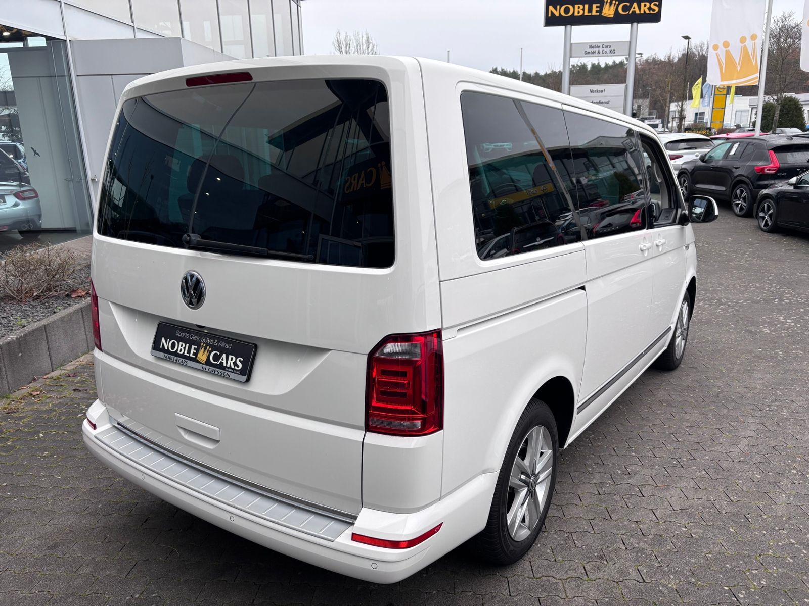 Fahrzeugabbildung Volkswagen T6 Multivan Generation Six LED NAVI STANDHZ