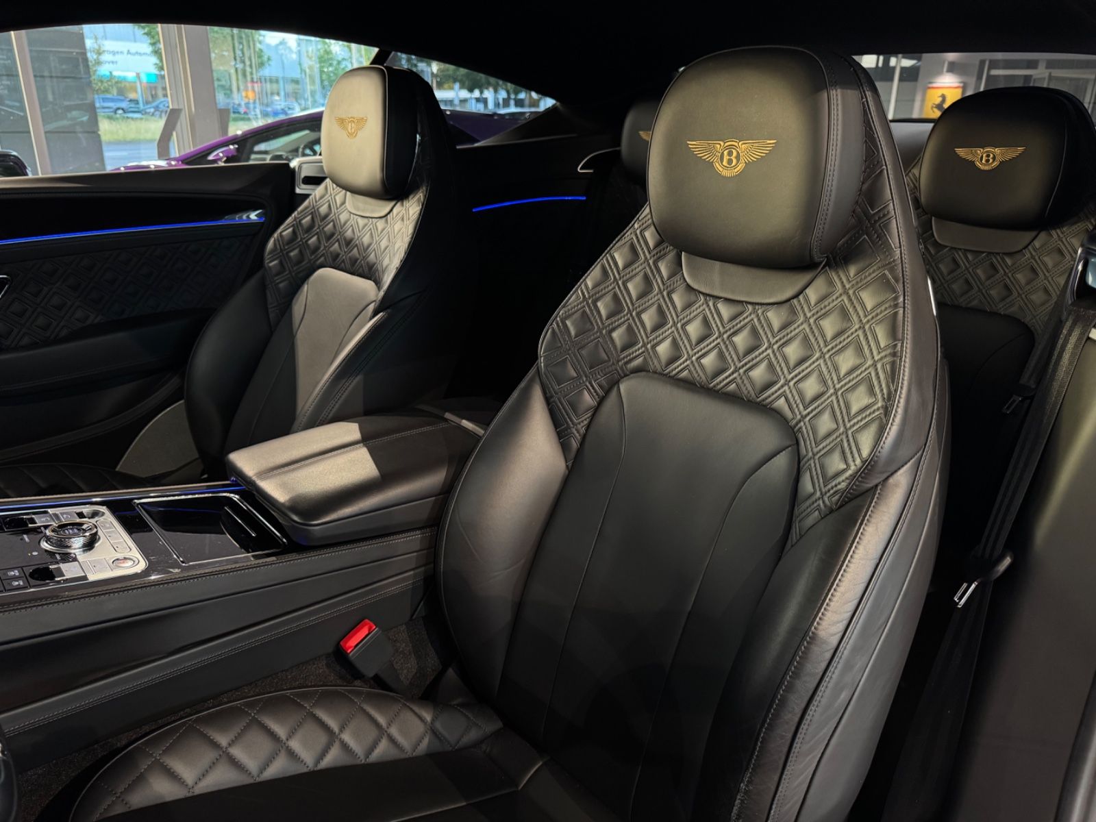 Bentley Continental GT  V8  Mulliner foto 15