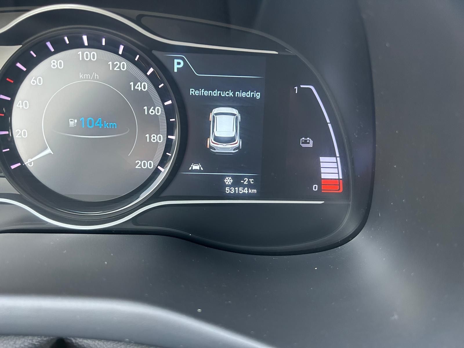 Fahrzeugabbildung Hyundai Kona Style°64 kWh°CCS°HeadUp°Kamera°1.Hand°