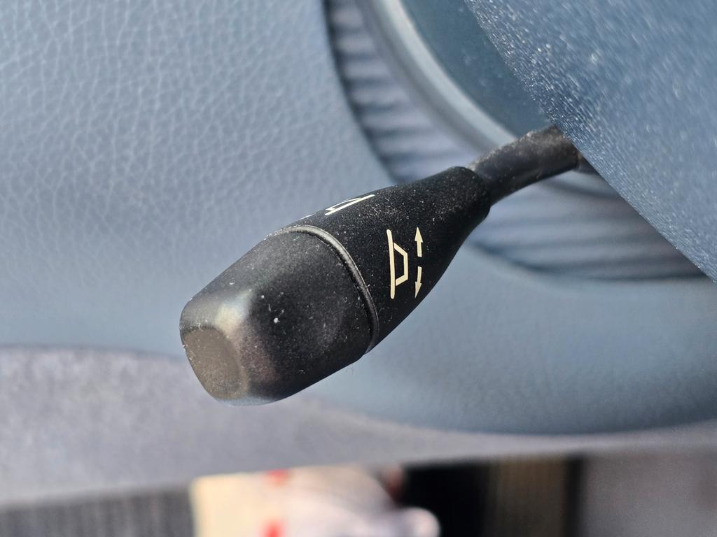 Mercedes-Benz CLK 320