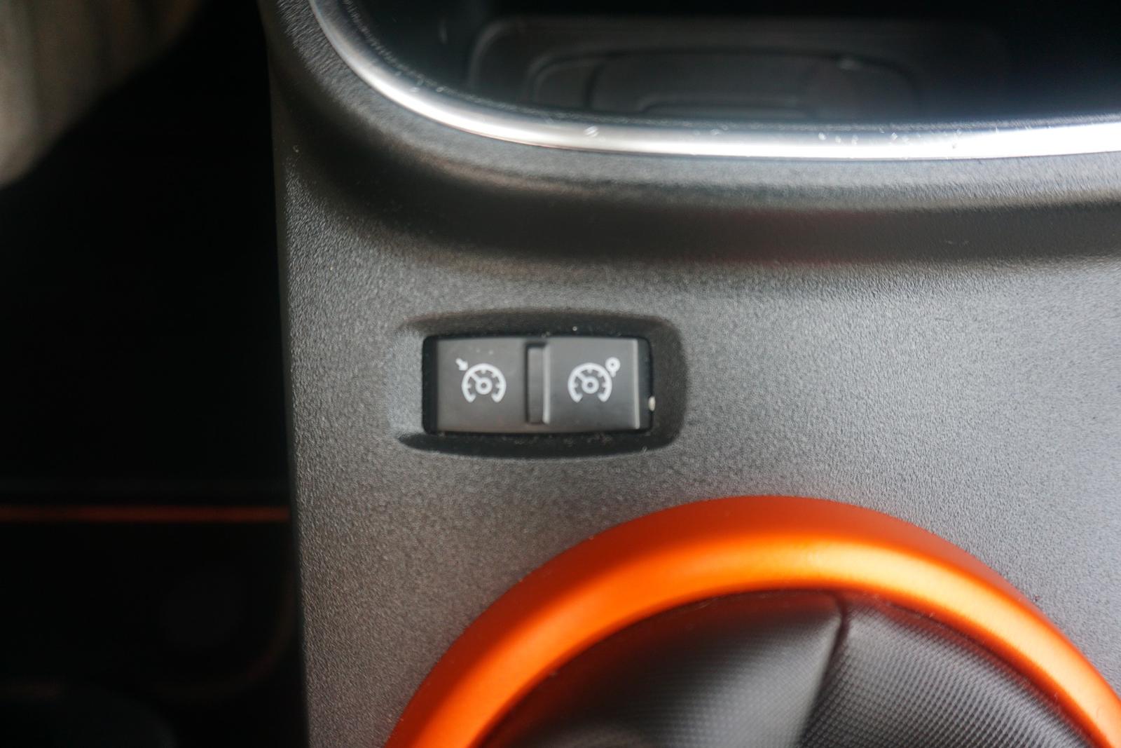 Renault Twingo SCe 65 Vibes Navi Sitzheizung Klimaaut.