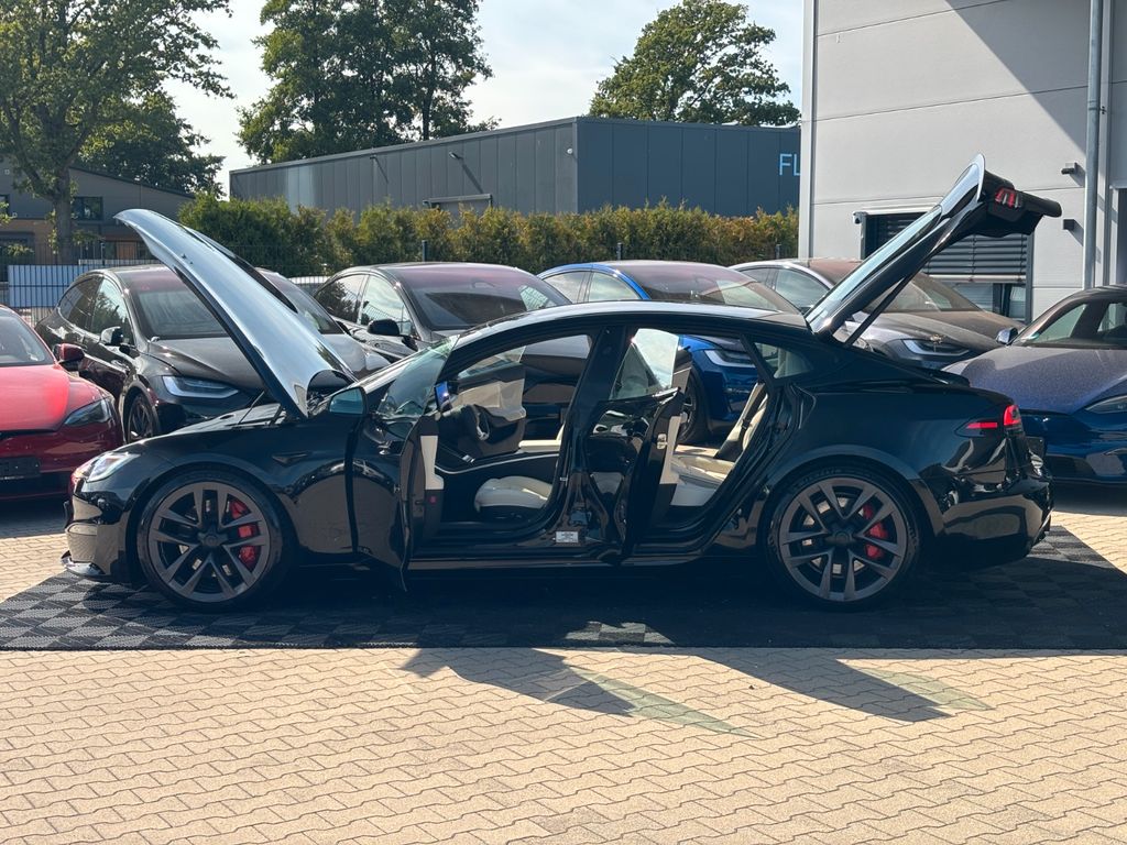 Image of Tesla Model S