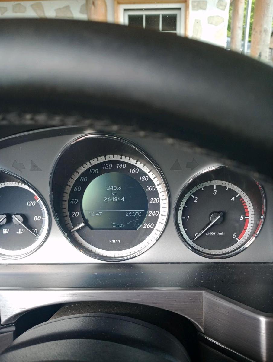 Mercedes-Benz GLK 220