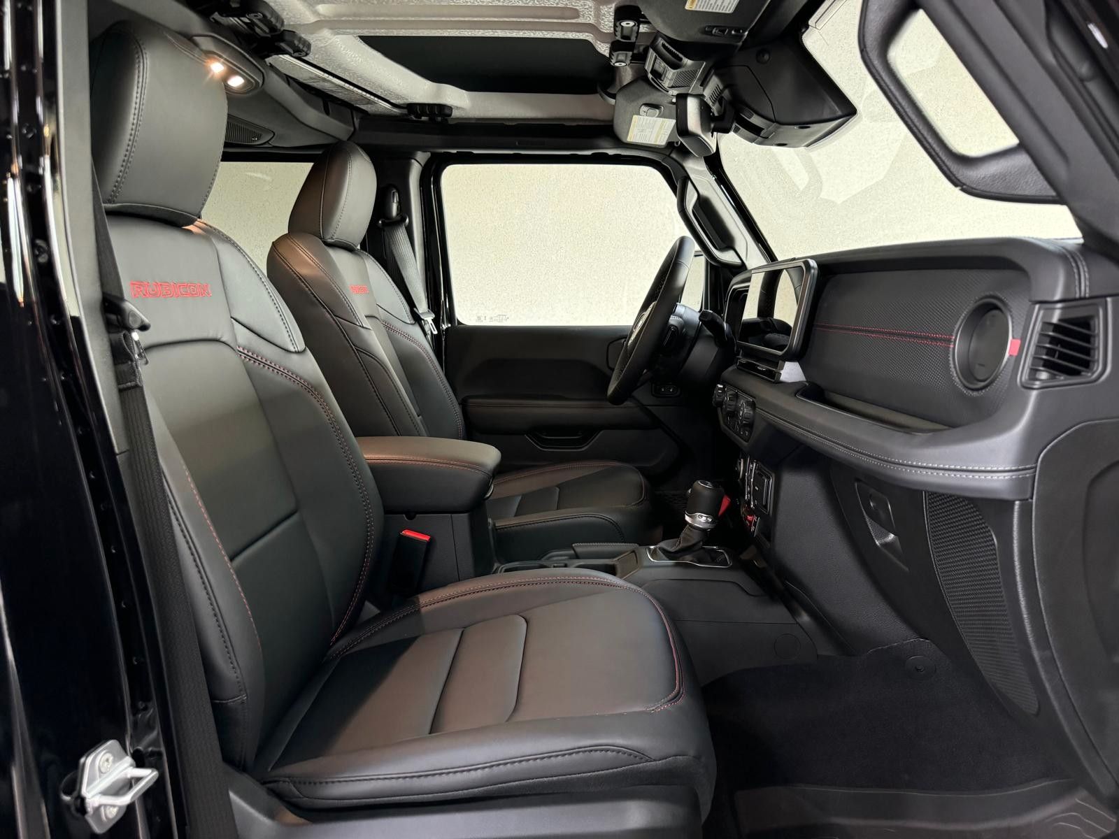 Fahrzeugabbildung Jeep RUBICON X 3.6L-V6-CAM-35"-AHK-HT