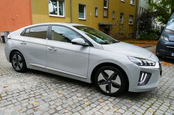 Fahrzeugabbildung Hyundai IONIQ Ioniq Style Hybrid #'Full-LED #Navi #SDach