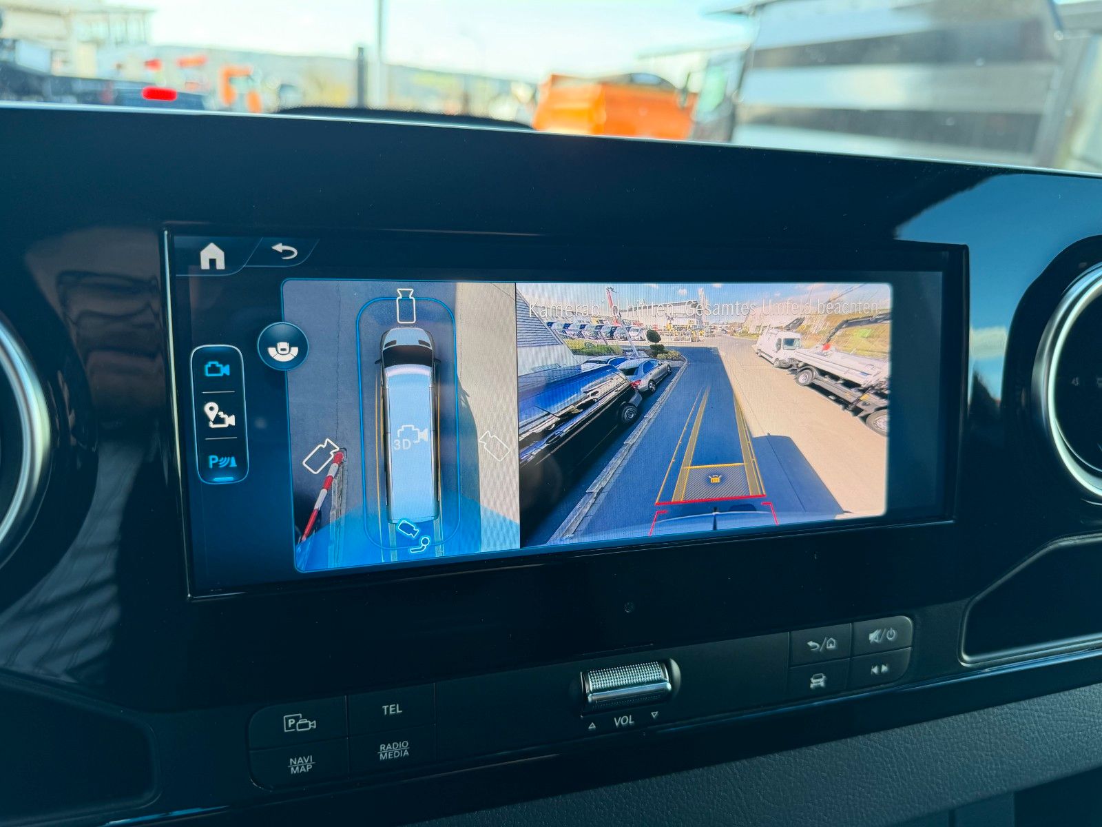 Fahrzeugabbildung Mercedes-Benz Sprinter 419 CDI 4x4 Extralang AHK Stdheiz