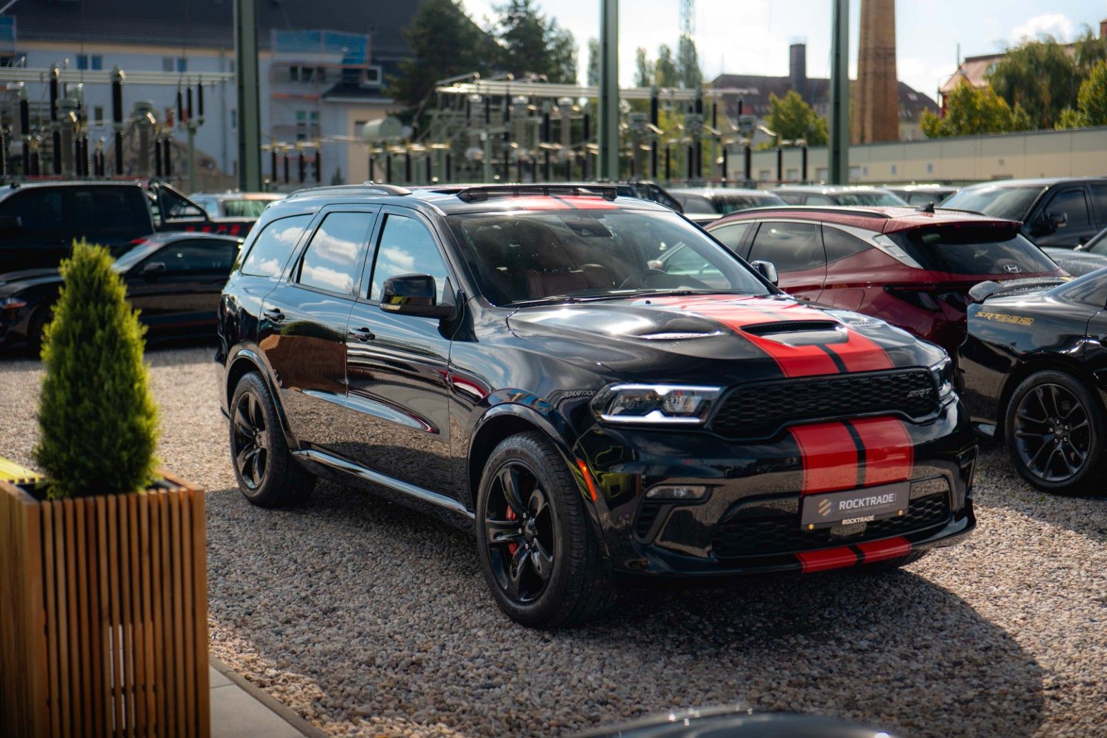 Fahrzeugabbildung Dodge Durango 6.4 V8 SRT Performance 4x4 Night-Paket