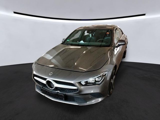 MERCEDES-BENZ CLA 180 1.3 TSI /TEMPO/PDC/SHZ/KLIMA/