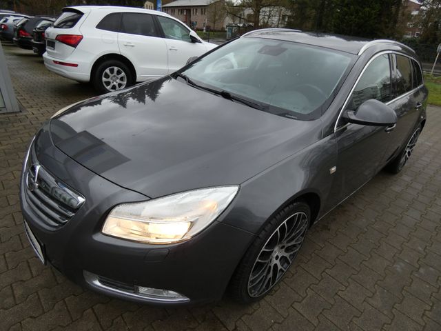 Opel Insignia A Sports Tourer*NAVI*PDC*SHZ*KLIMA*ALU*