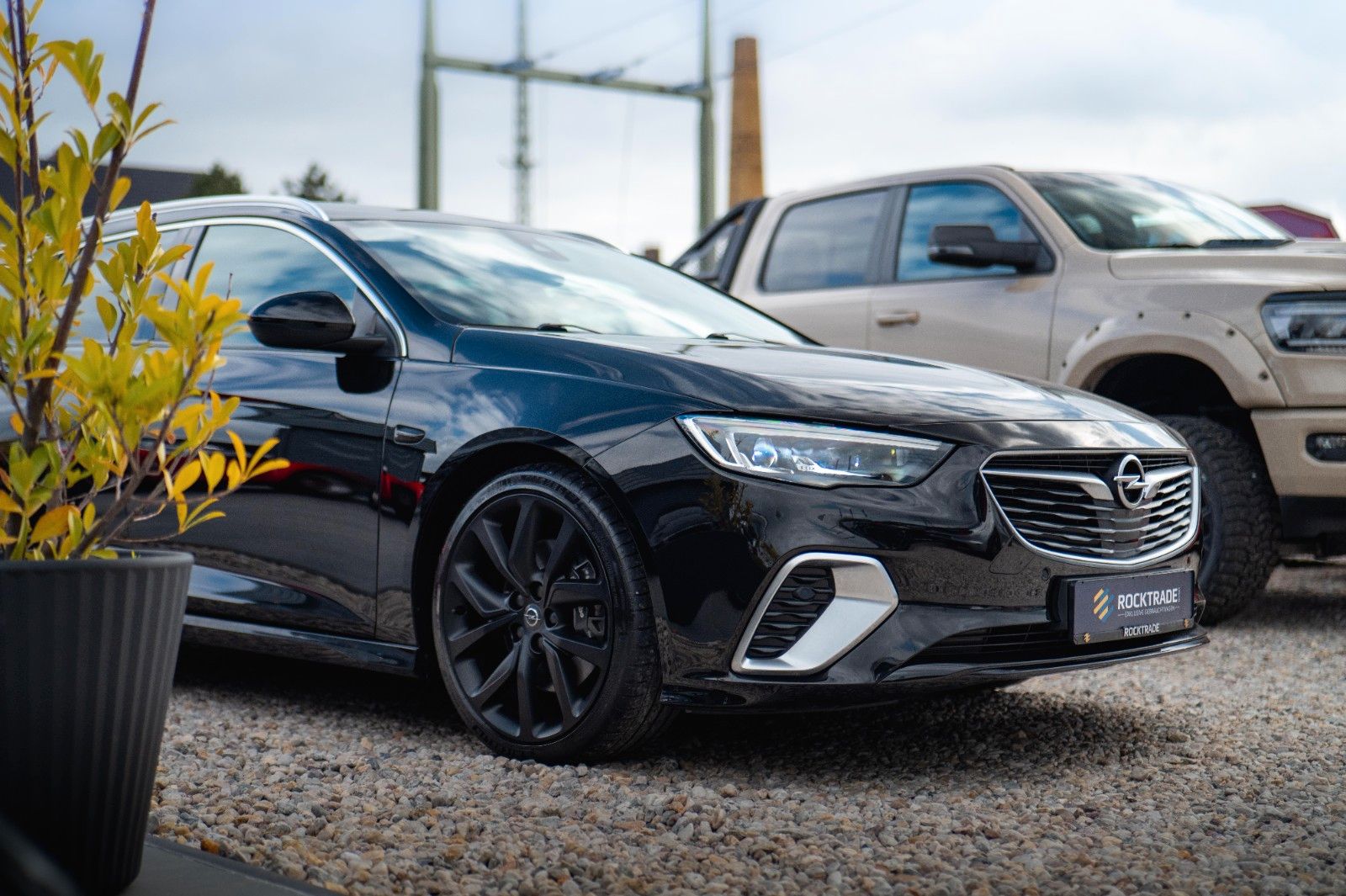 Fahrzeugabbildung Opel Insignia B Sports Tourer GSi 4x4 *ACC*LED*HU*DAB