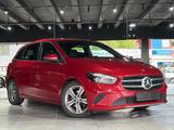 Mercedes-Benz B 200 d /NAVI/KAMERA/LED/SHZ/ACC - Mercedes-Benz B-Class: Kleinwagen