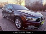 Volkswagen Passat Variant DSG Highline 4Motion R-Line*PANO* - Volkswagen Passat Variant in Halle