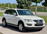 Volkswagen Touareg R5 2.5 TDi Individual - Volkswagen Touareg mit Diesel-Antrieb: Geländewagen, Automatik, 2.5