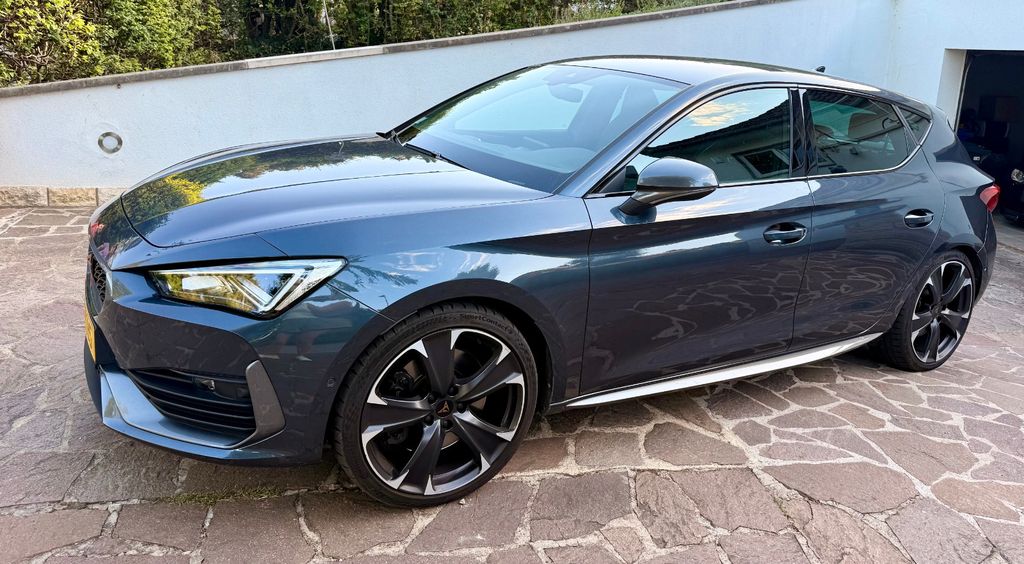 Image of Cupra Leon
