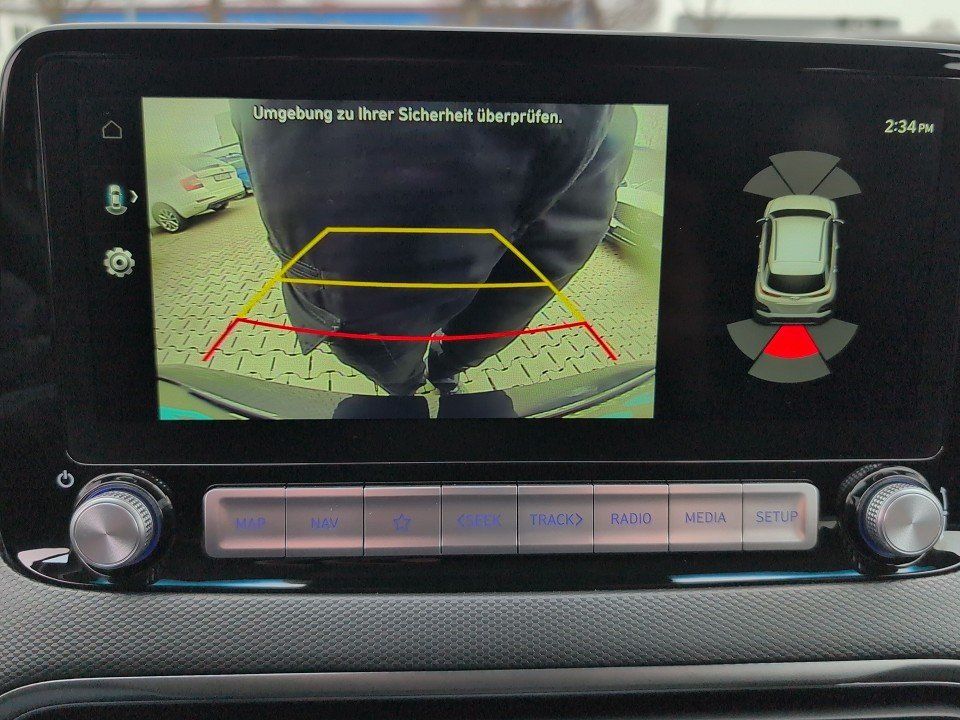 Fahrzeugabbildung Hyundai KONA EV 64kWh PLUS-P !GARANTIE-07.29! KRELL+NAV+