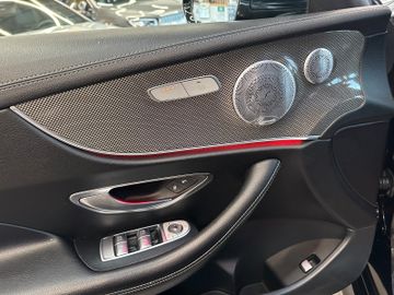 Mercedes-Benz E 200 E Coupe *AMG*360*Parkass*LED*