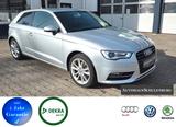 Audi A3 Bi-Xenon Navigation Sitzheizung  Einparkhilfe - Audi A3 aus 2013: Limousine