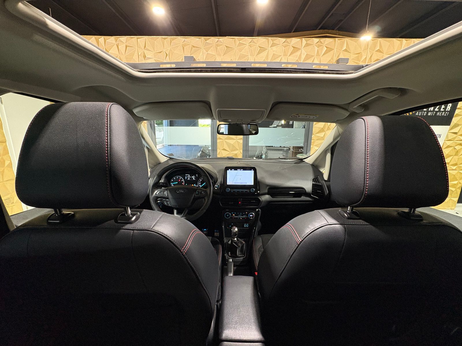 Fahrzeugabbildung Ford EcoSport ST-Line/ALCANTARA/PANO/APPLE/KAMERA/NAV