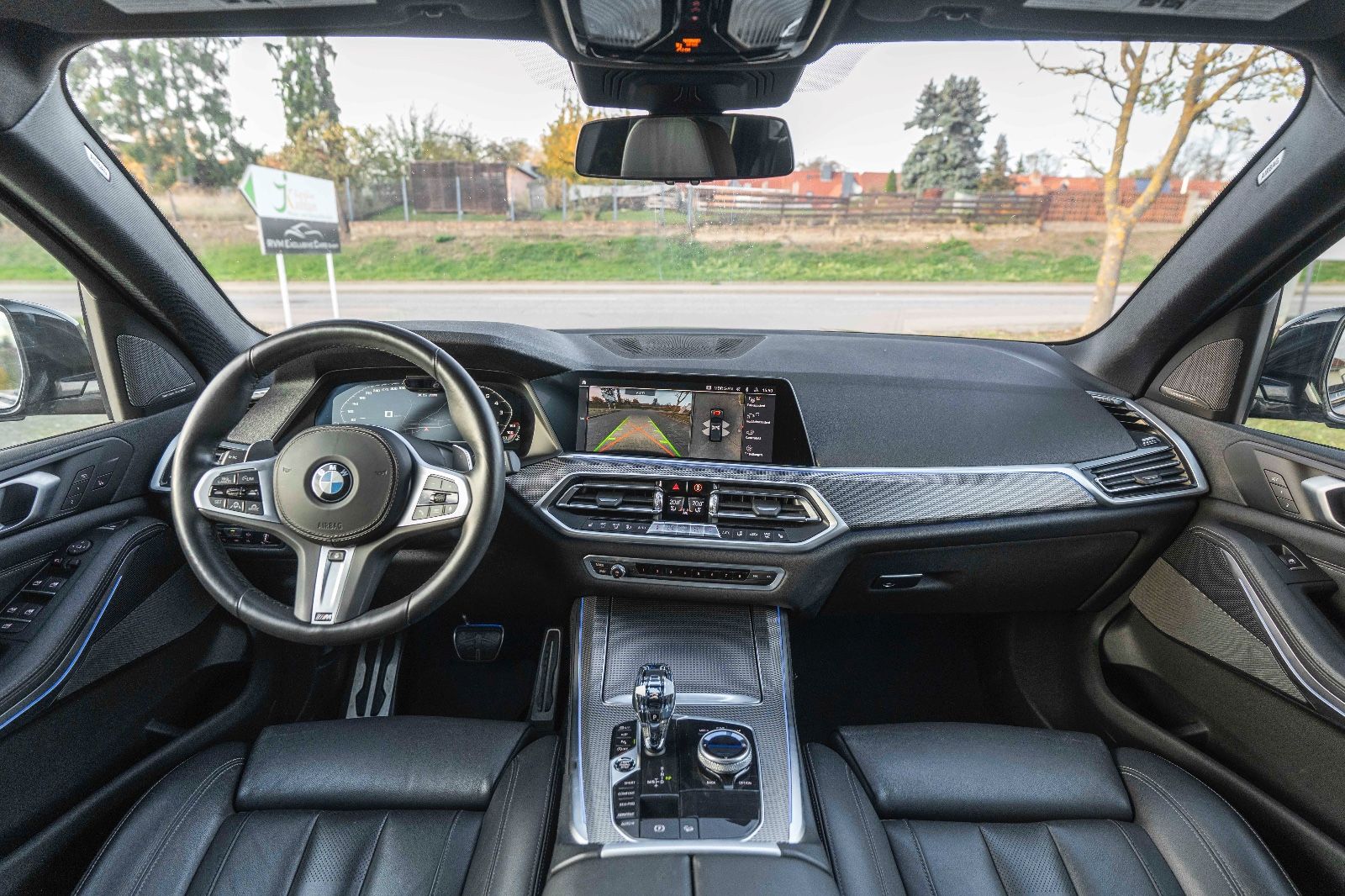 Fahrzeugabbildung BMW X5 xDrive40i M-SPORT HUD H&K 360° LASER ACC TOTW