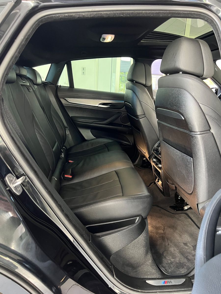 Fahrzeugabbildung BMW X6 xDrive 30 d M Sport Paket *4xSitzh*Head-Up*