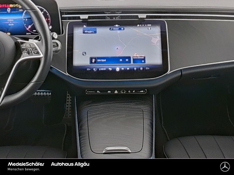 MERCEDES-BENZ E-Class 2025