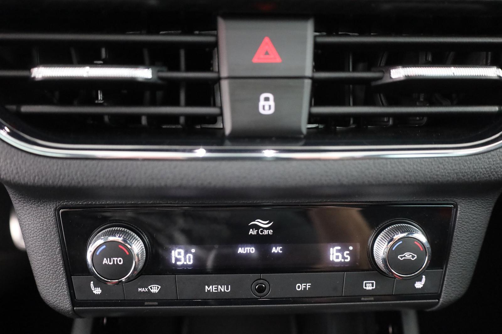 Skoda Scala 1.5 TSI Edition S ABT LED Navi Panorama