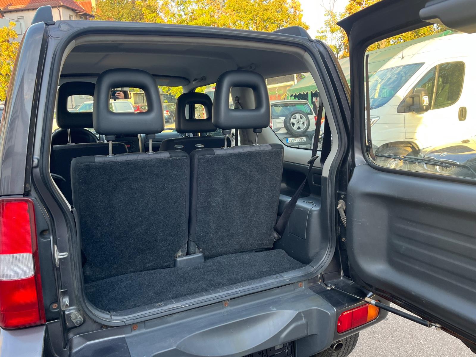 Suzuki Jimny 1.3 VVT 86 ch 4x4 Club • Réducteur • Clim • Attelage • Sièges chauffants - Pack Hiver